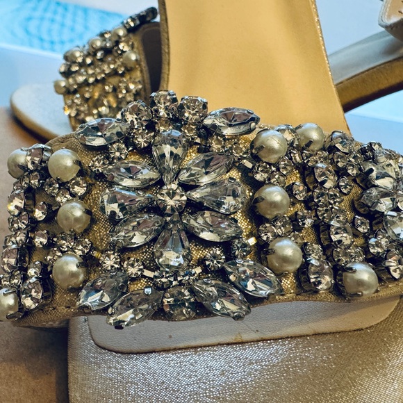 Benjamin Walk Touch Ups Heeled Sandals 6.5 Color Champagne. ACCEPTING OFFERS ! - Picture 11 of 11